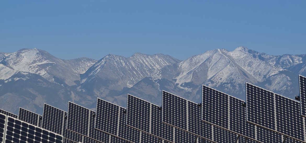 Colorado's Green Energy Adoption Prompts Grid Overhaul Legislation