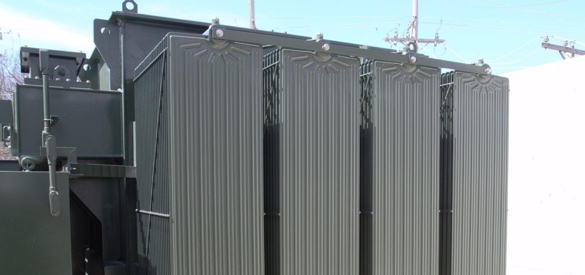 Distribution-Center-in-a-Box as an application of Voltage Regulating Distribution Transformers
